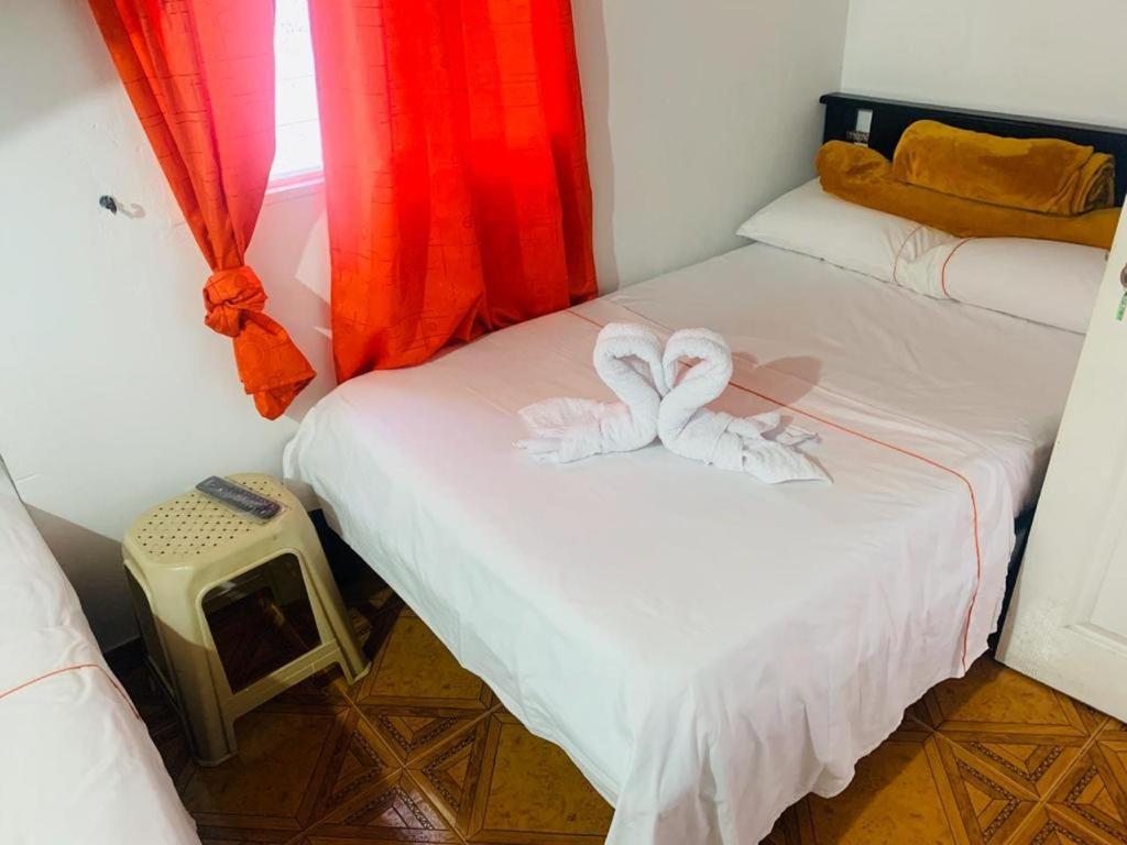 Hospedaje 3 Esquinas Guatapé Εξωτερικό φωτογραφία